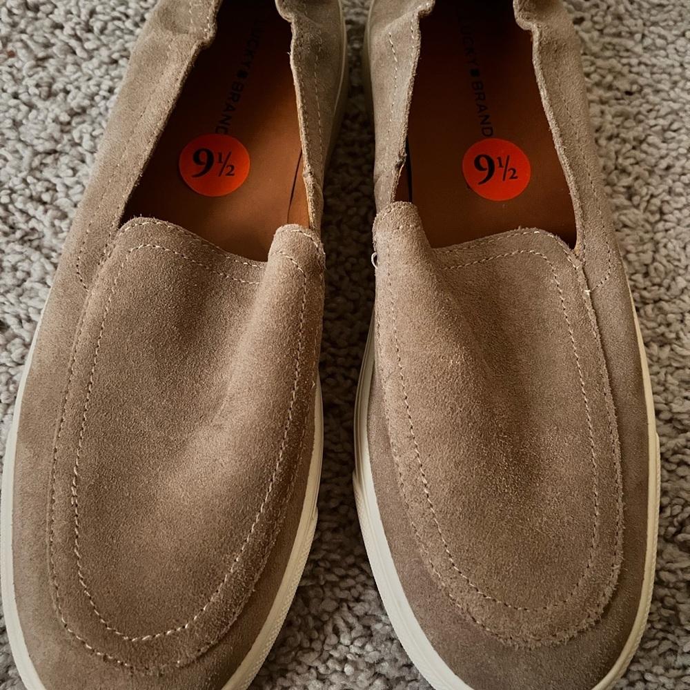 Lucky Brand woman’s shoes. Size 9.5. Never worn